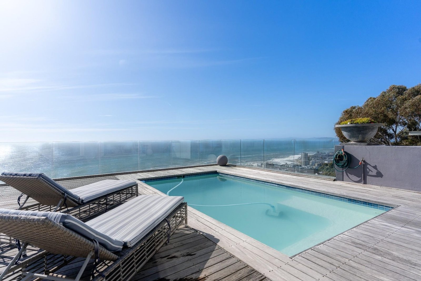 Apartment Cape Town Apartment in Cape Town, Western Cape, South Africa 1 - 15853729