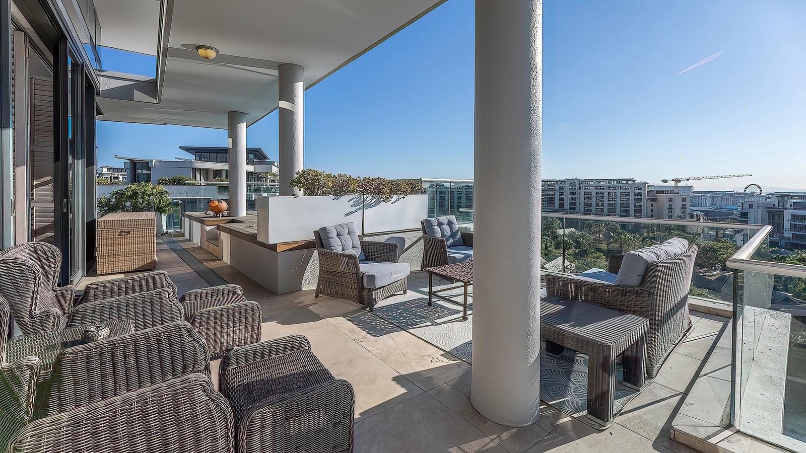 Apartment Cape Town Apartment in Cape Town, Western Cape, South Africa 1 - 16120575