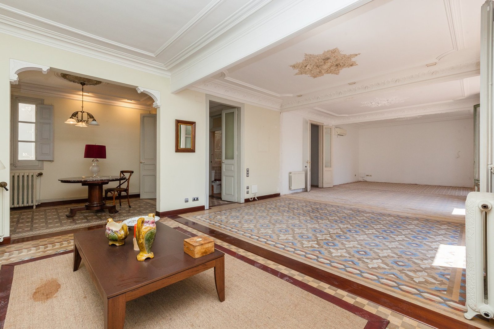 Exclusive Property For Sale Next To Diagonal Barcelona Apartment in Eixample, Barcelona, Spain 1 - 15484313