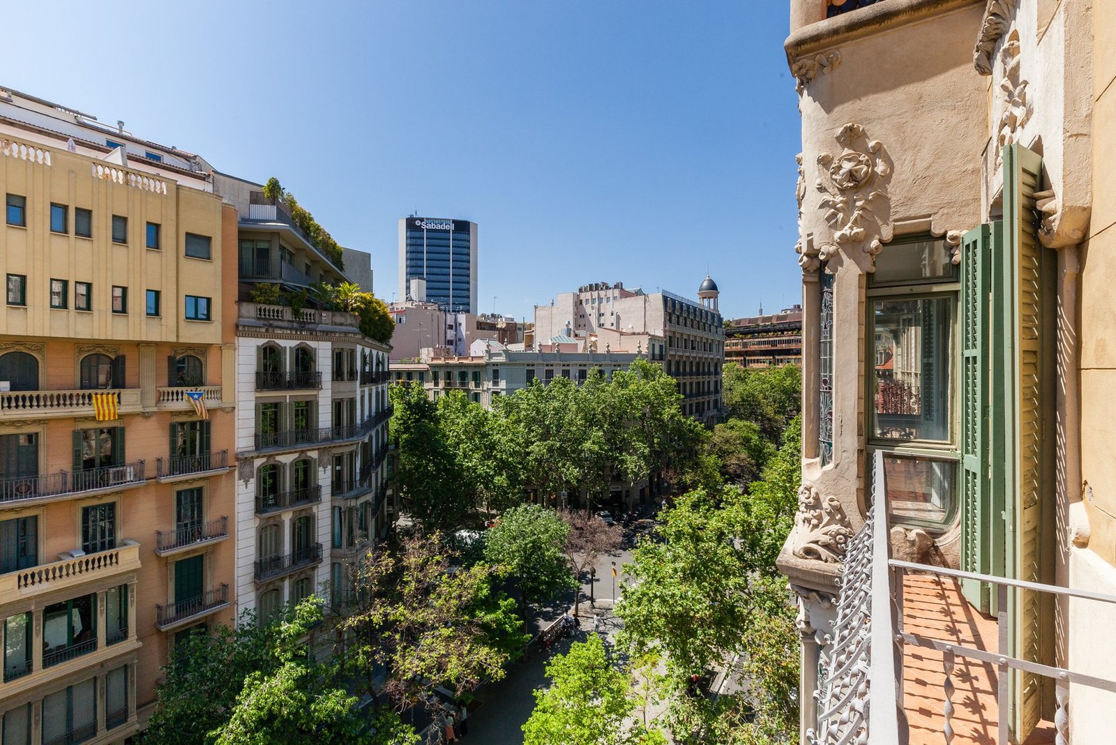 Exclusive Property For Sale Next To Diagonal Barcelona Apartment in Eixample, Barcelona, Spain 1 - 15484313