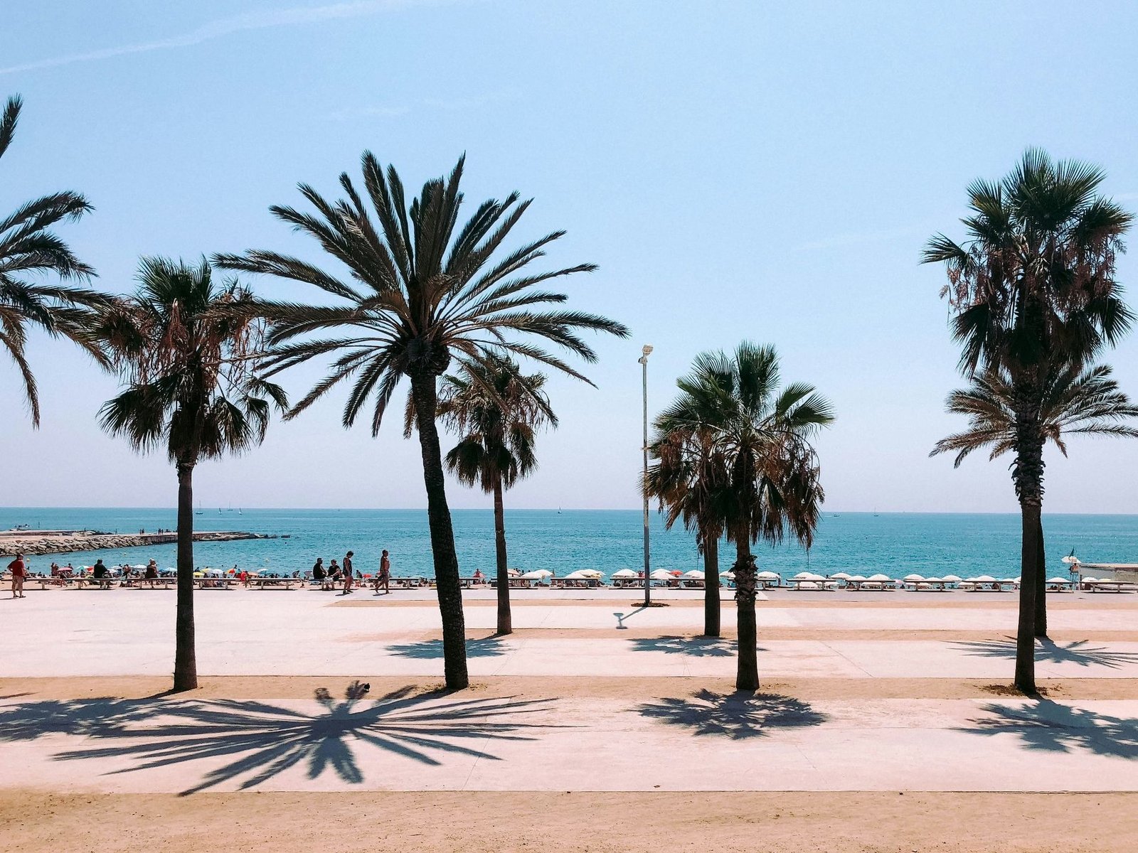 Off Market Paseo De Gracia Apartment in Eixample, Barcelona, Spain 1 - 16095564