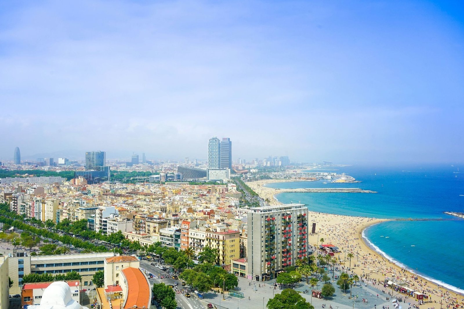 Off Market Paseo De Gracia Apartment in Eixample, Barcelona, Spain 1 - 16095564