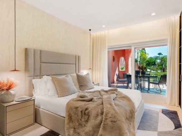 Apartment in Estepona, Andalusia, Spain 1 - 16331024