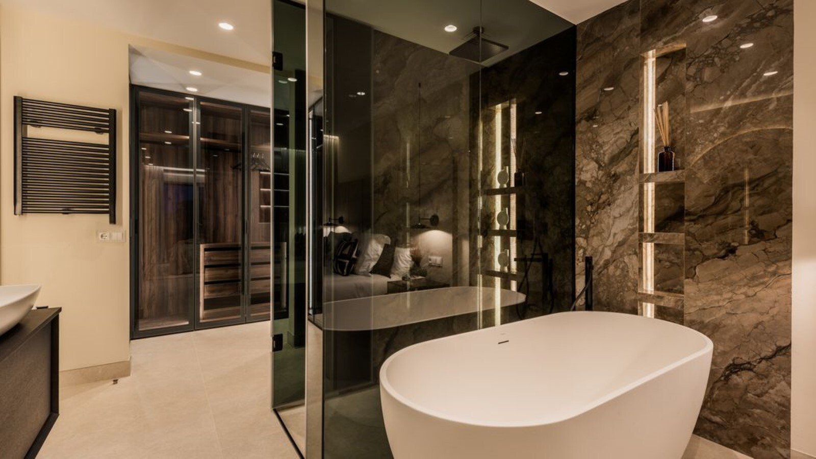 Elegant Apartment Complex With Unique Sea Views In Estepona Apartment in Estepona, Andalusia, Spain 1 - 16331039