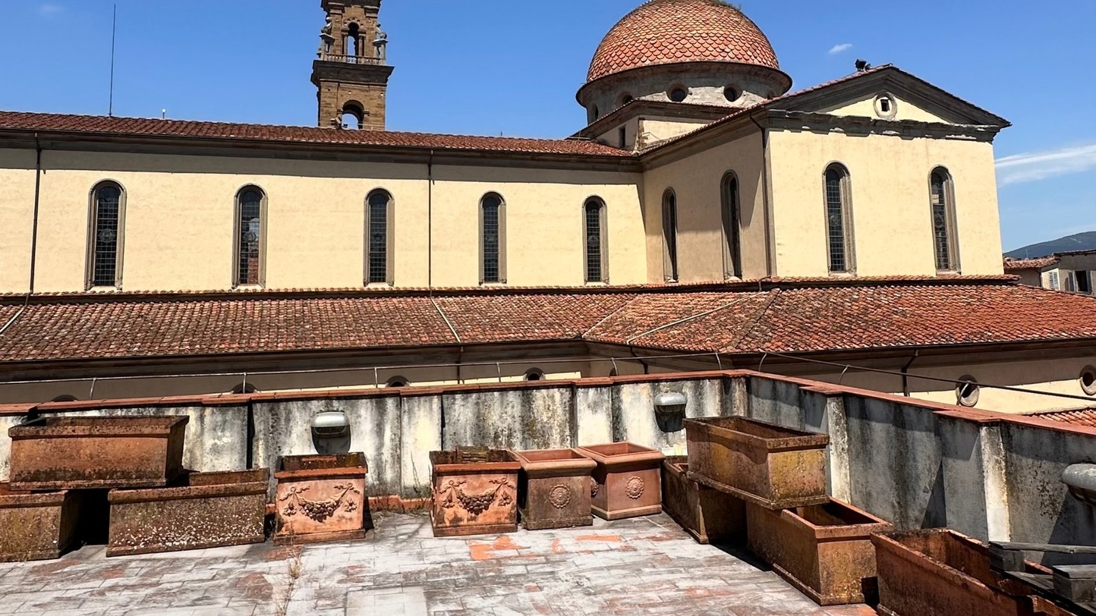 Appartamento Di Prestigio In Santo Spirito Apartment in Florence, Tuscany, Italy 1 - 15881595