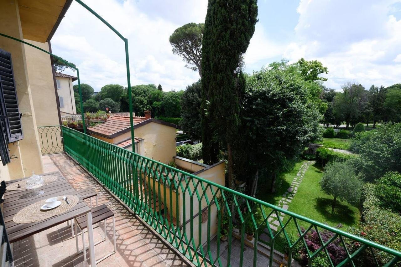 Appartamento Signorile Con Terrazzo In Via Gino Capponi Apartment in Florence, Tuscany, Italy 1 - 15881781