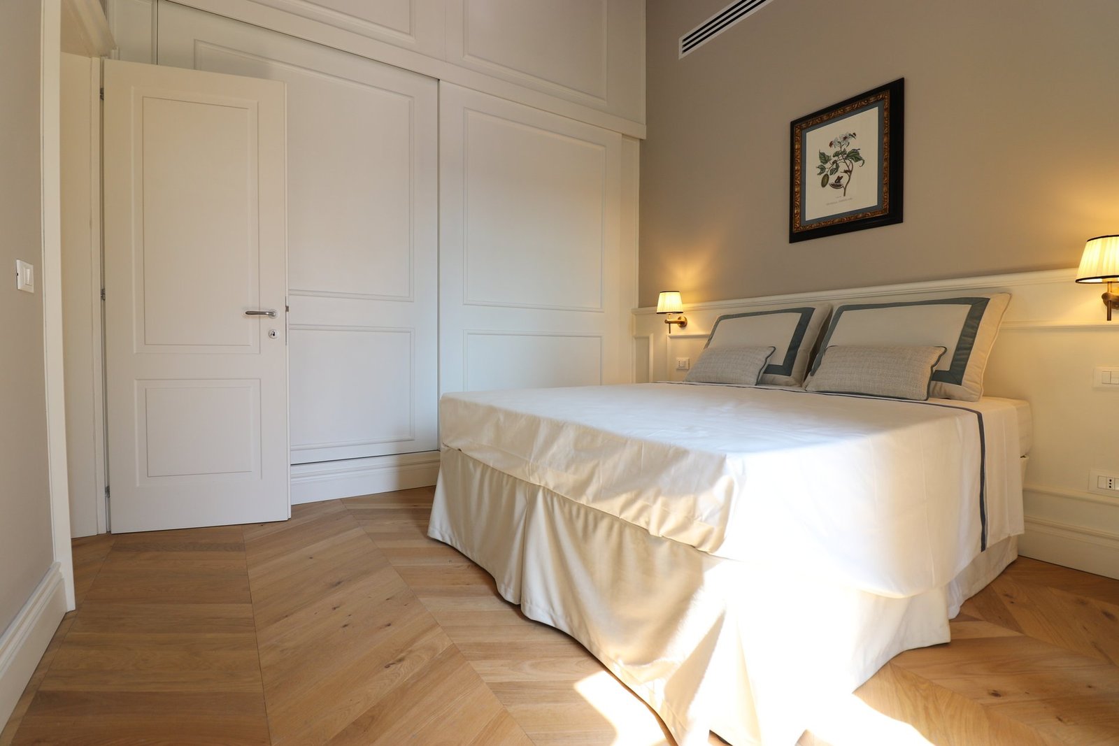 Splendido Appartamento In Lungarno Guicciardini Apartment in Florence, Tuscany, Italy 1 - 15945580