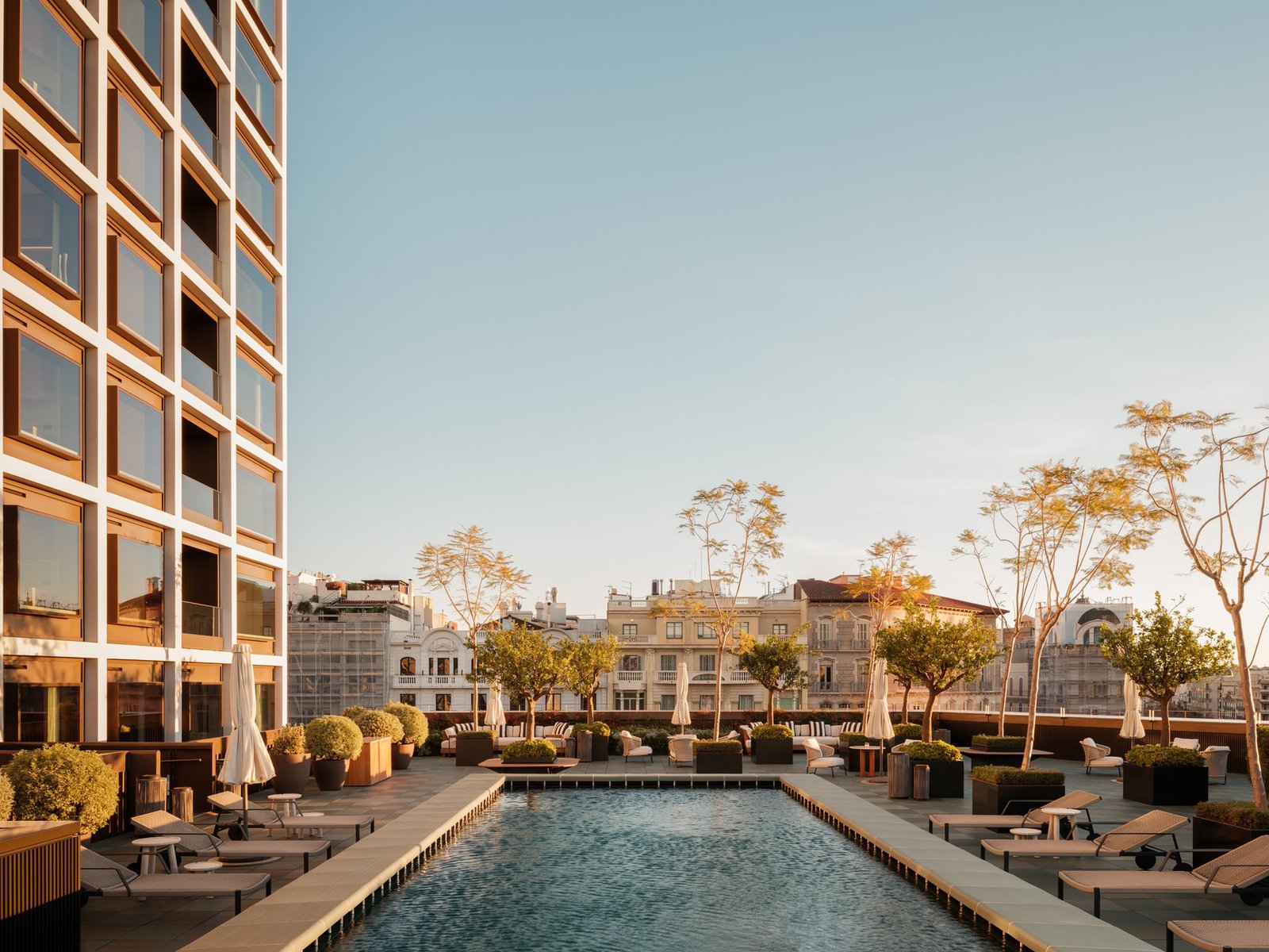 2 Bedroom And Office Luxury Apartment In Passeig De Gràcia 111 (Mandarin Oriental Residences) Apartment in Gracia, Barcelona, Spain 1 - 15729086