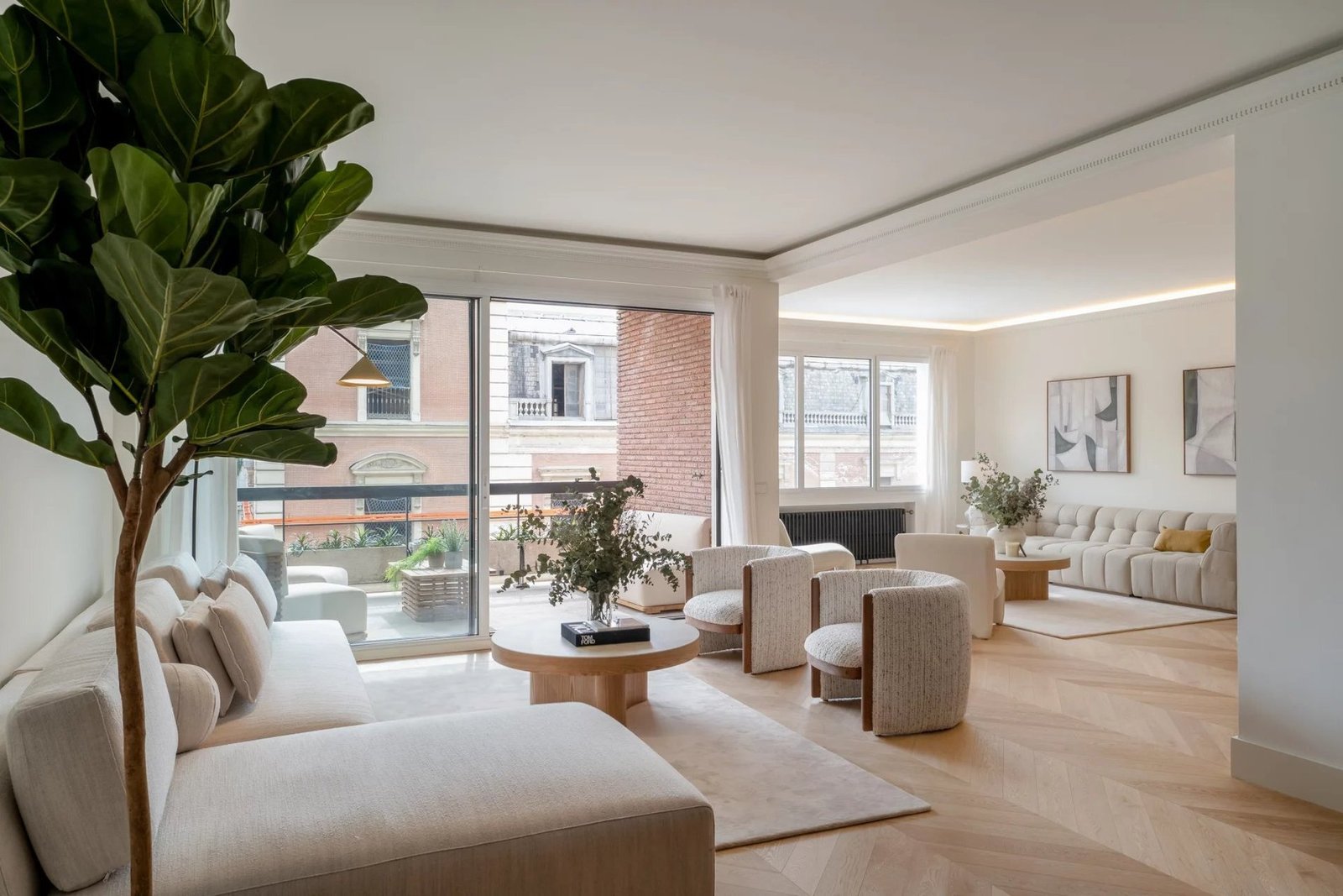Unique And Exclusive Apartment Right In Front Of The Prado Museum Apartment in Retiro, Madrid, Spain 1 - 15253003