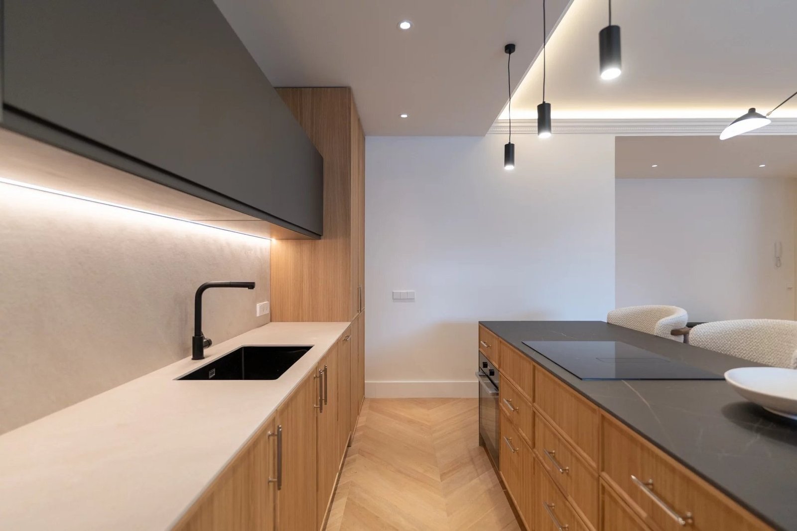 Unique And Exclusive Apartment Right In Front Of The Prado Museum Apartment in Retiro, Madrid, Spain 1 - 15253003