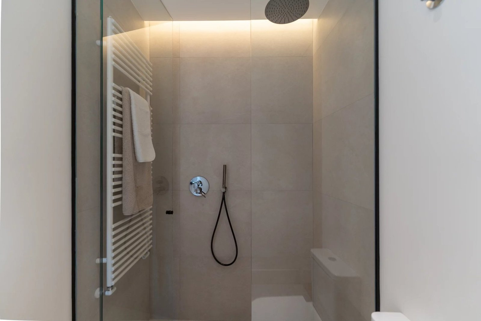 Unique And Exclusive Apartment Right In Front Of The Prado Museum Apartment in Retiro, Madrid, Spain 1 - 15253003