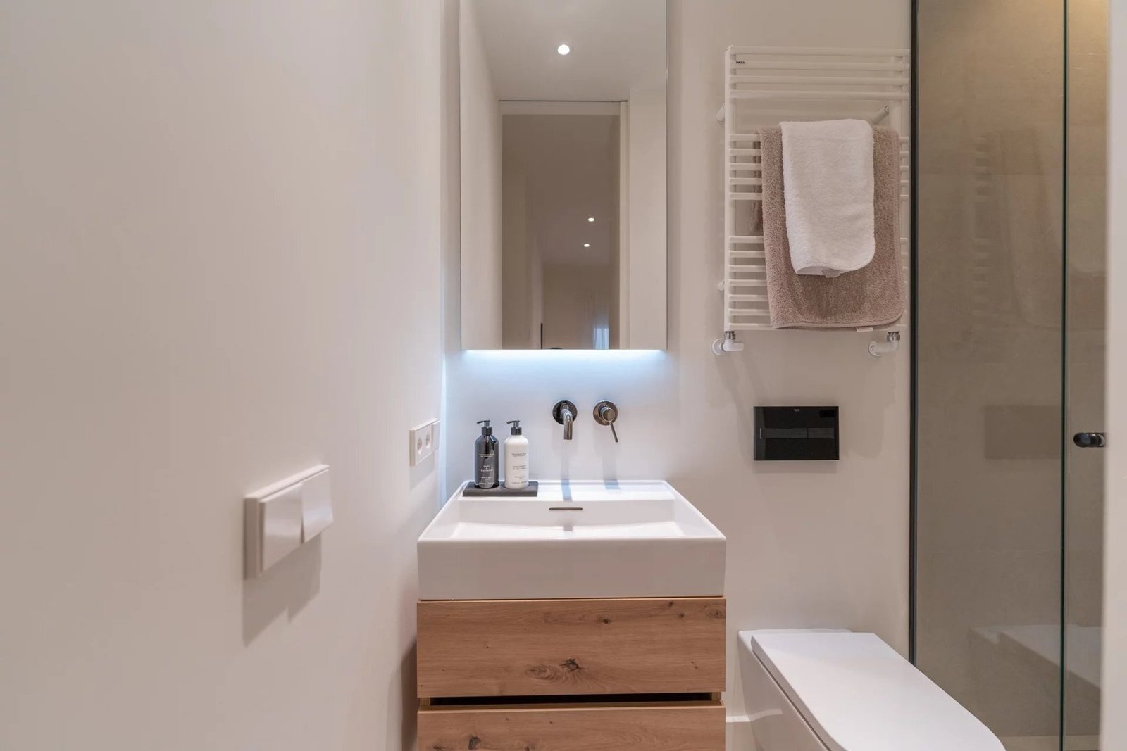 Unique And Exclusive Apartment Right In Front Of The Prado Museum Apartment in Retiro, Madrid, Spain 1 - 15253003