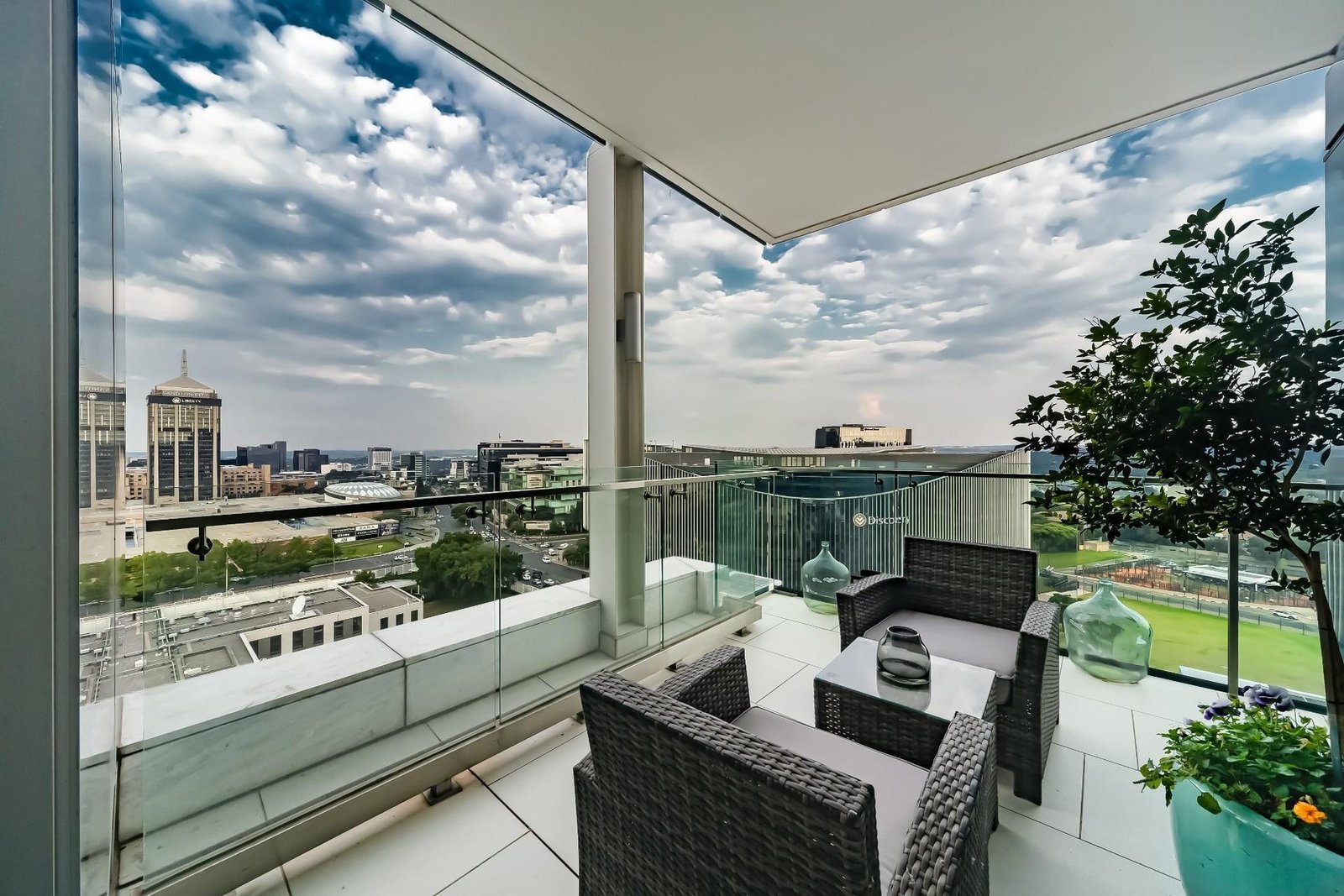 Apartment Sandton Apartment in Sandton, Gauteng, South Africa 1 - 15853720