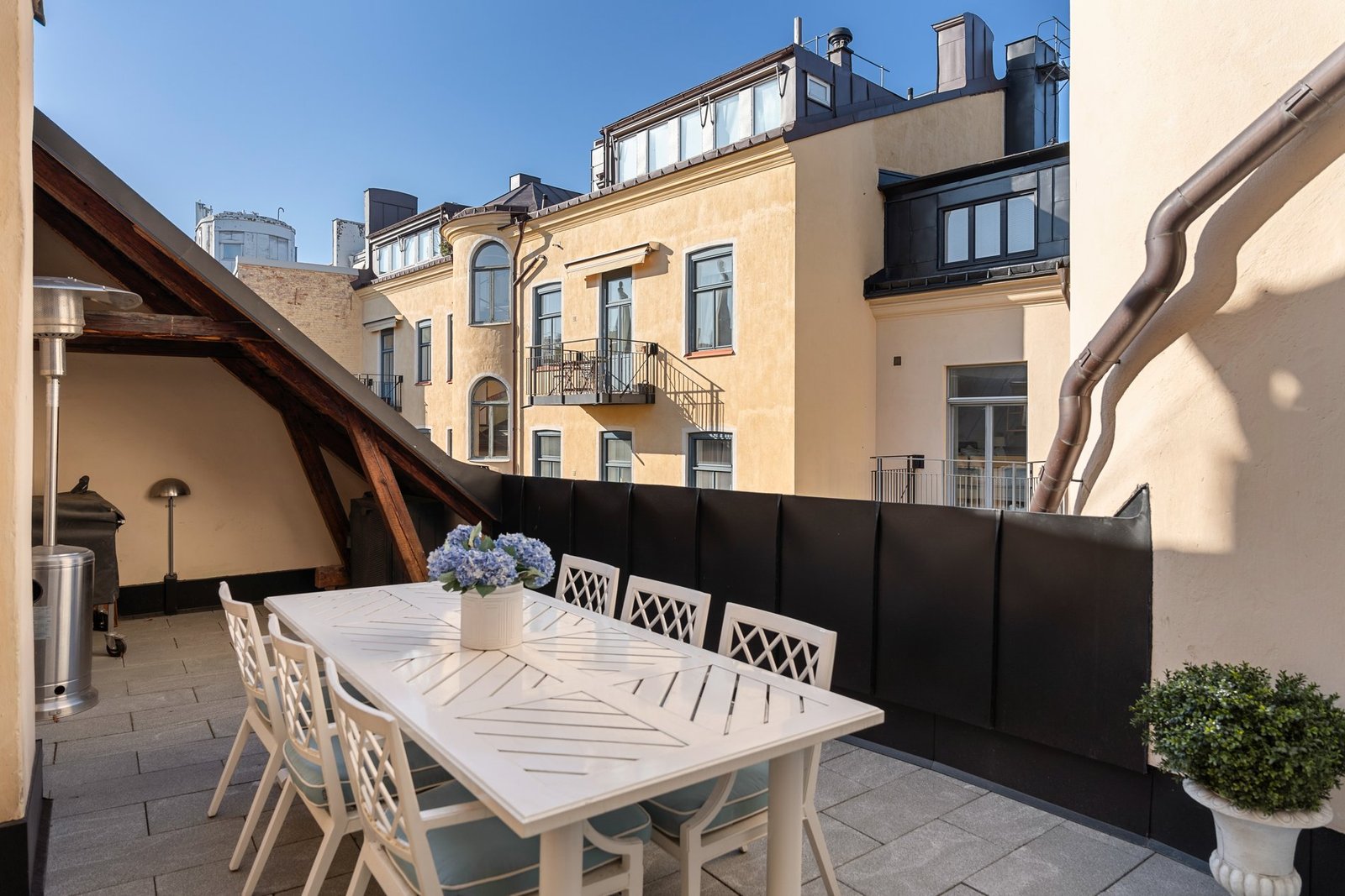 Exclusive 5,490 Sq. Ft. Penthouse – 11 Rooms, Water View & No Monthly Fee! Apartment in Stockholm, Stockholm County, Sweden 1 - 15552097