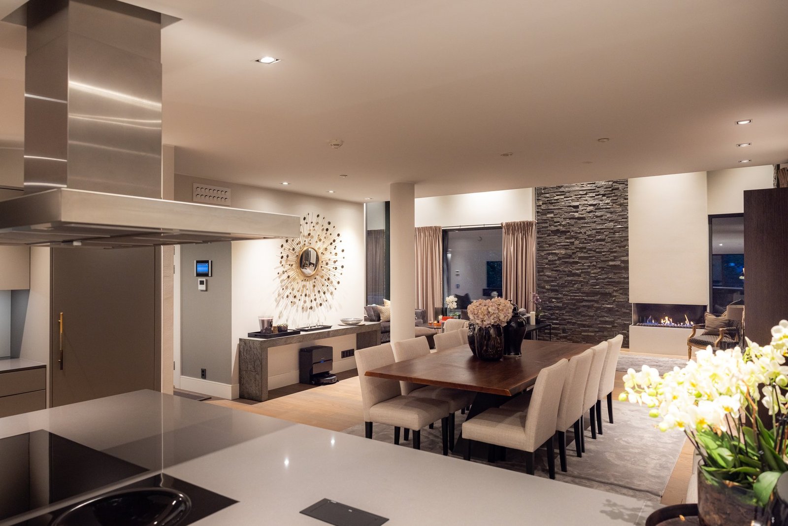 Exquisite Luxury Penthouse In Oslo’s Prestigious Skøyen/Madserud Neighborhood Apartment in Ullern, Oslo, Norway