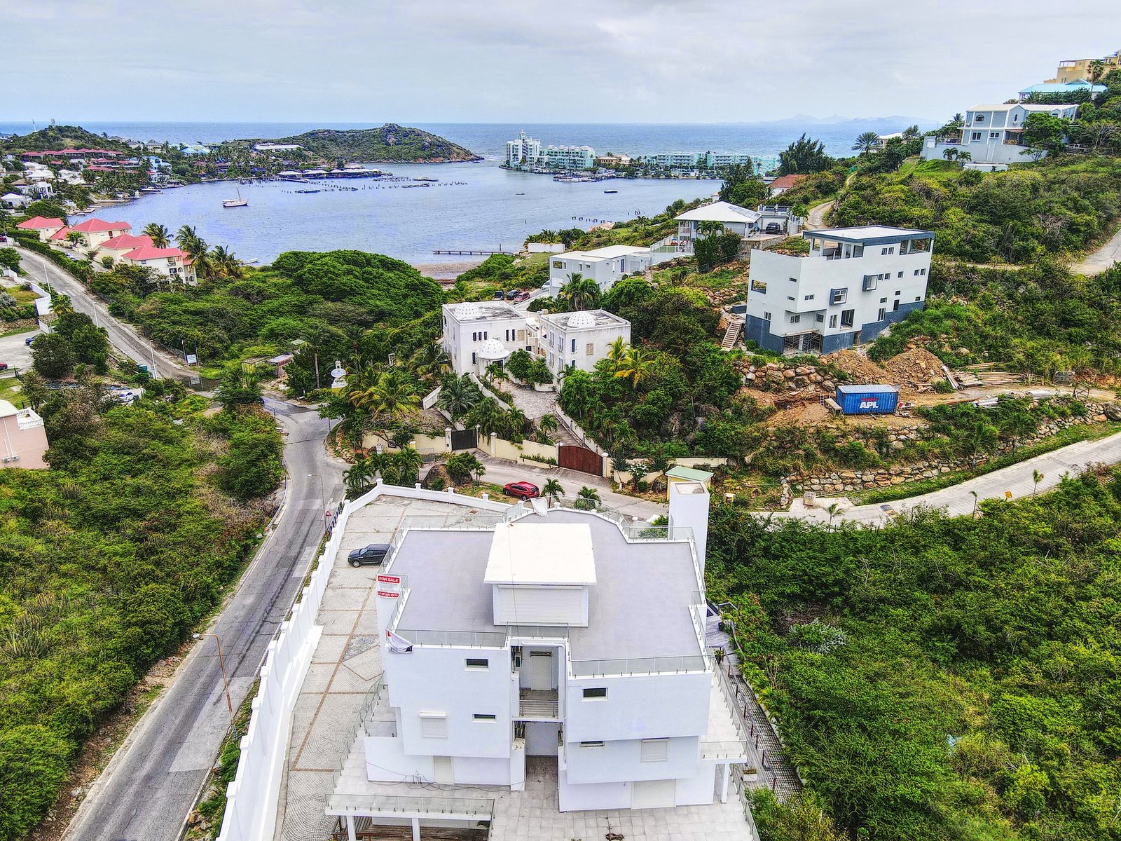 Apartment Building “Le Diamand Blanc” Apartment in Upper Prince's Quarter, Sint Maarten 1 - 15241743