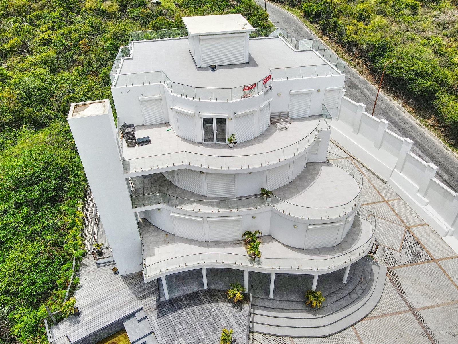 Apartment Building “Le Diamand Blanc” Apartment in Upper Prince's Quarter, Sint Maarten 1 - 15241743
