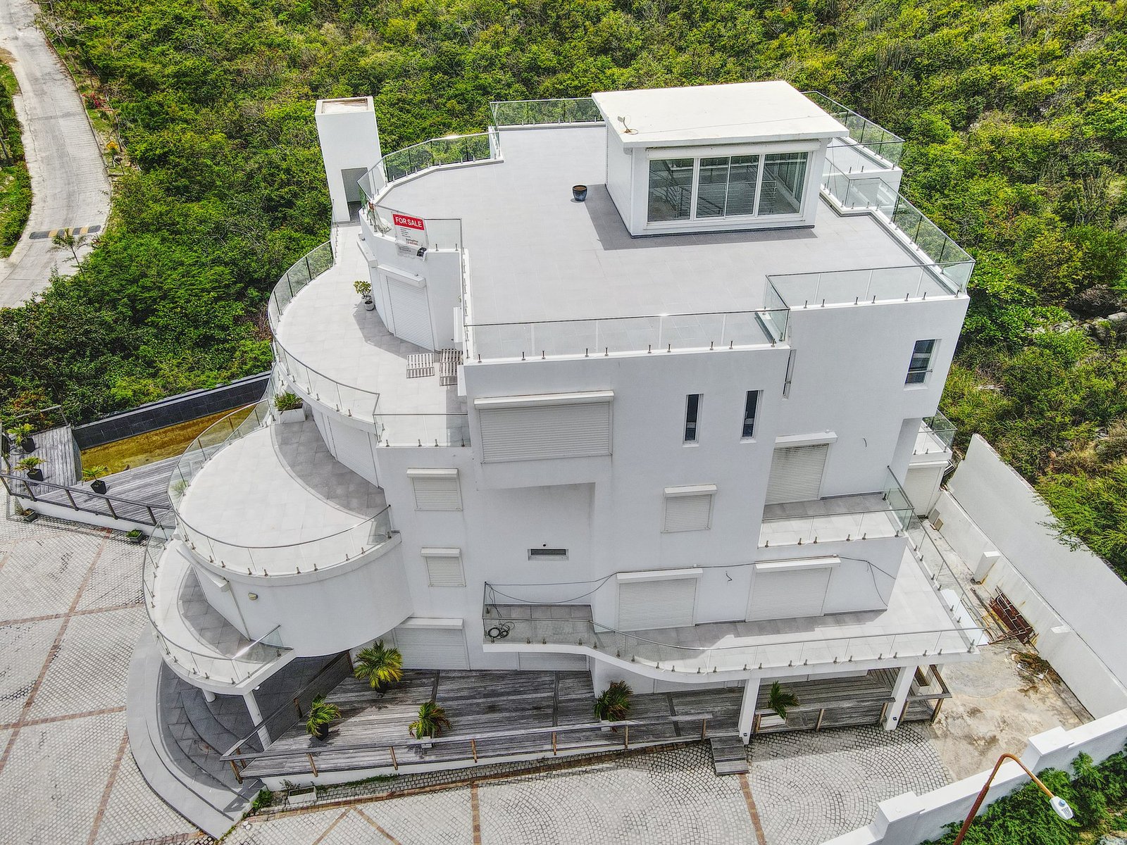 Apartment Building “Le Diamand Blanc” Apartment in Upper Prince's Quarter, Sint Maarten 1 - 15241743