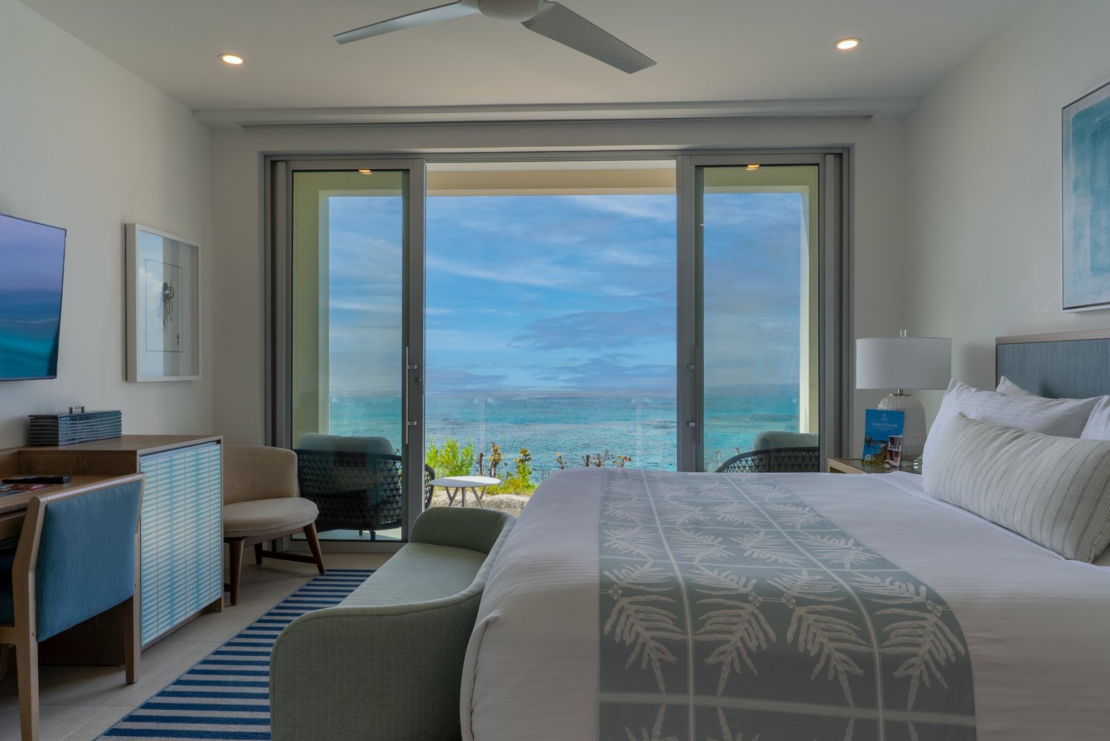 Oceanfront Three Bedroom Residence | Azura Bermuda Condo in Mount Pleasant, Paget Parish, Bermuda 1 - 16119024