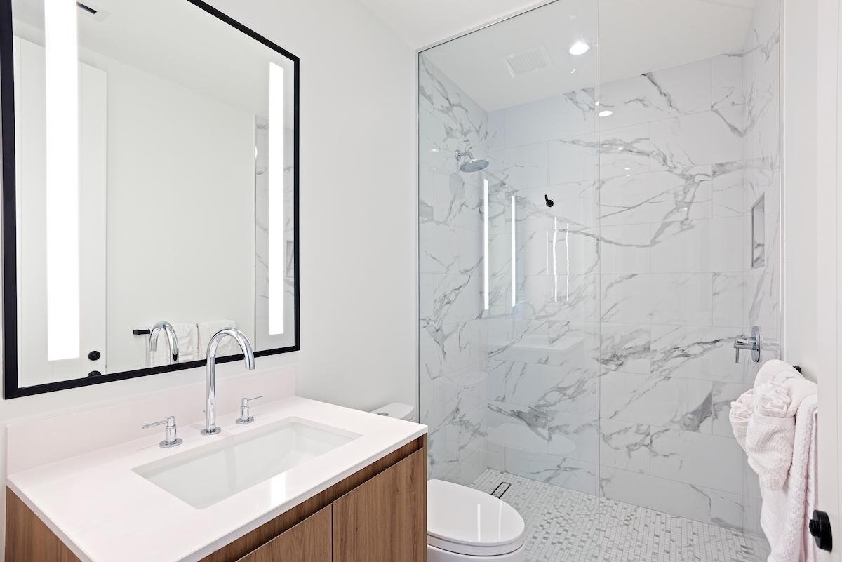 2 Bedrooms Condominium – The Bahamas Condo in Nassau, New Providence, The Bahamas 1 - 15980777