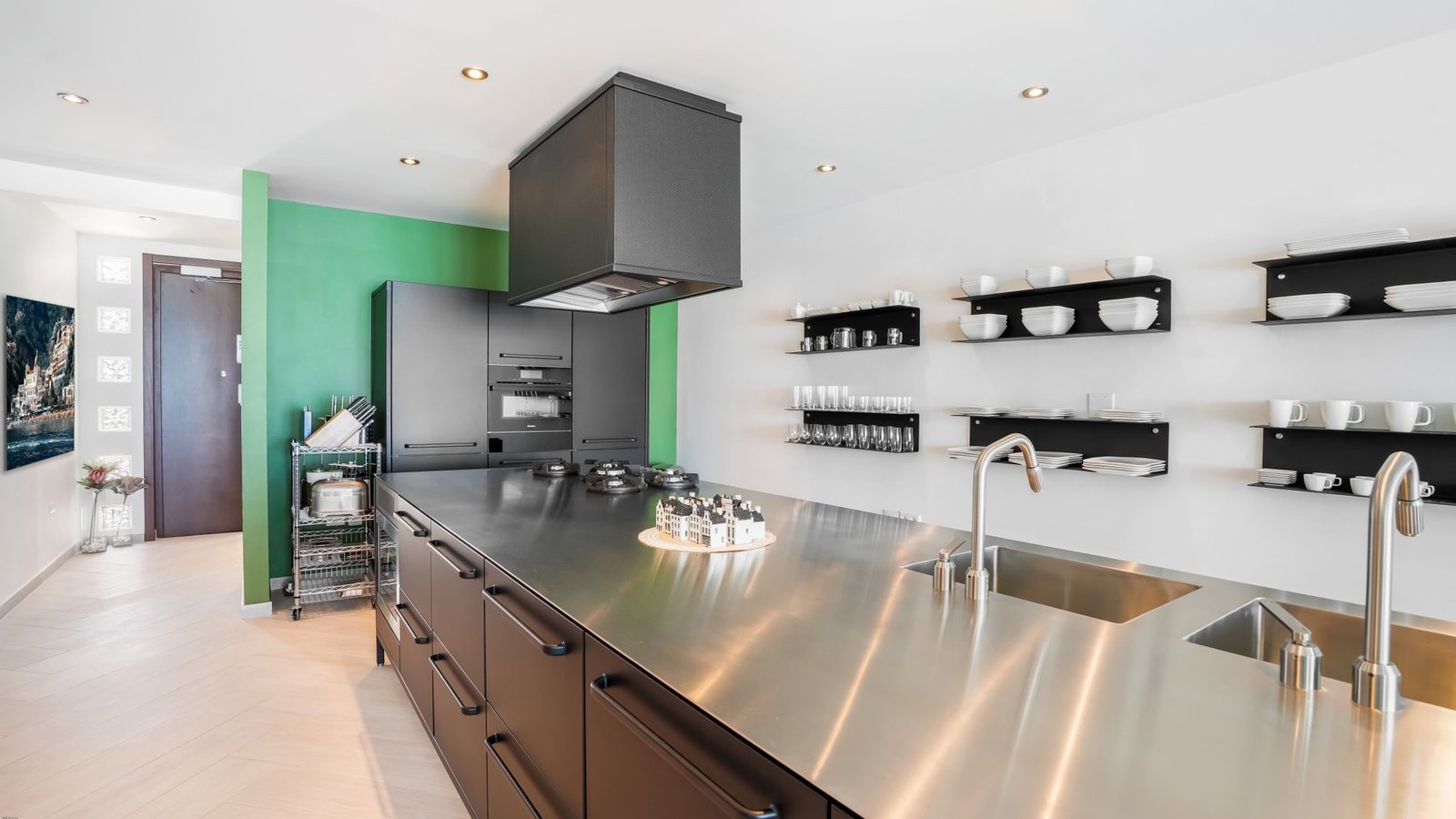 Aqualina Beach Club Luxury Condo Condo in Simpson Bay, Sint Maarten 1 - 15362138