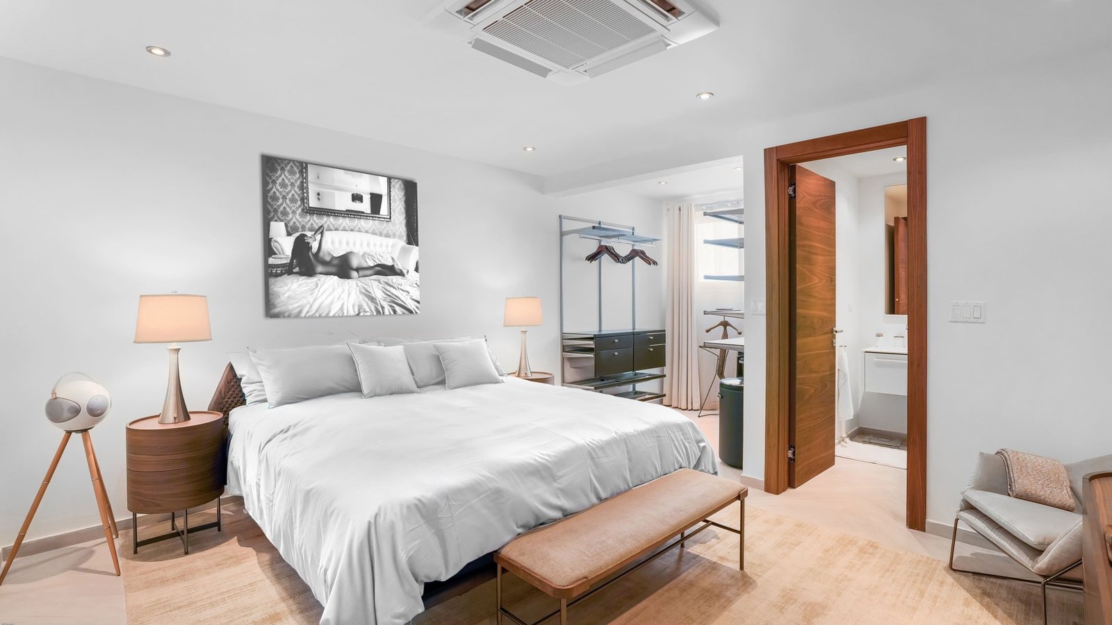 Aqualina Beach Club Luxury Condo Condo in Simpson Bay, Sint Maarten 1 - 15362138