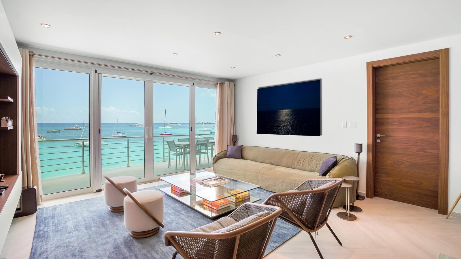 Aqualina Beach Club Luxury Condo Condo in Simpson Bay, Sint Maarten 1 - 15362138