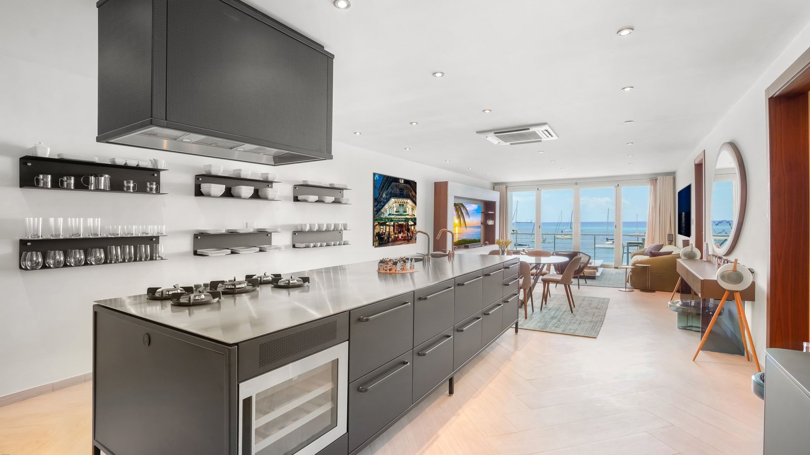 Aqualina Beach Club Luxury Condo Condo in Simpson Bay, Sint Maarten 1 - 15362138