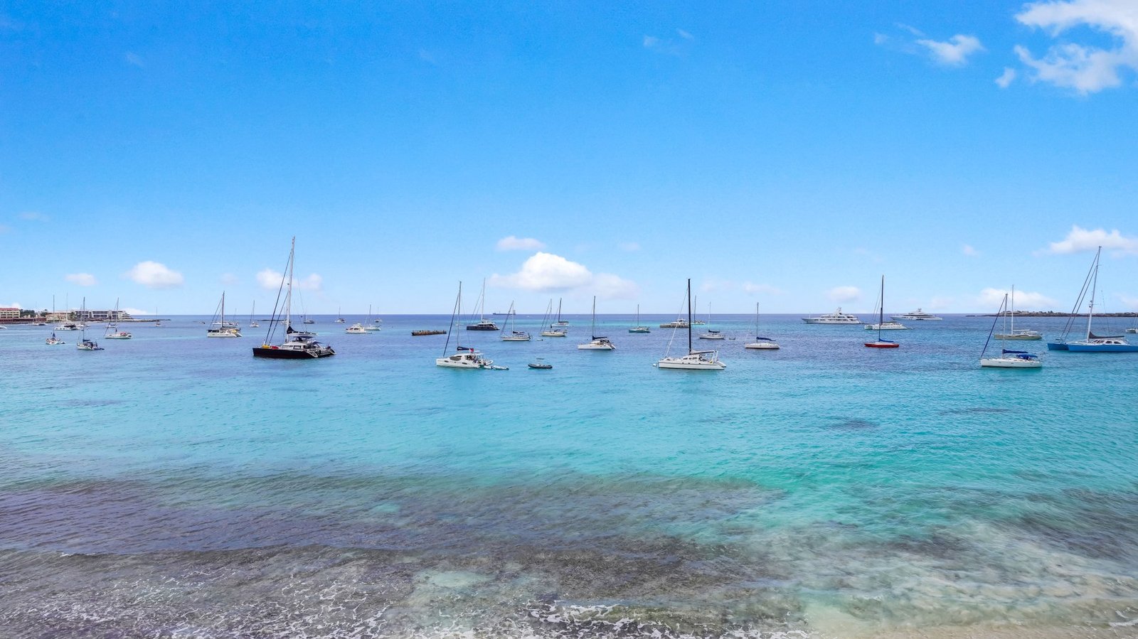 Aqualina Beach Club Luxury Condo Condo in Simpson Bay, Sint Maarten 1 - 15362138