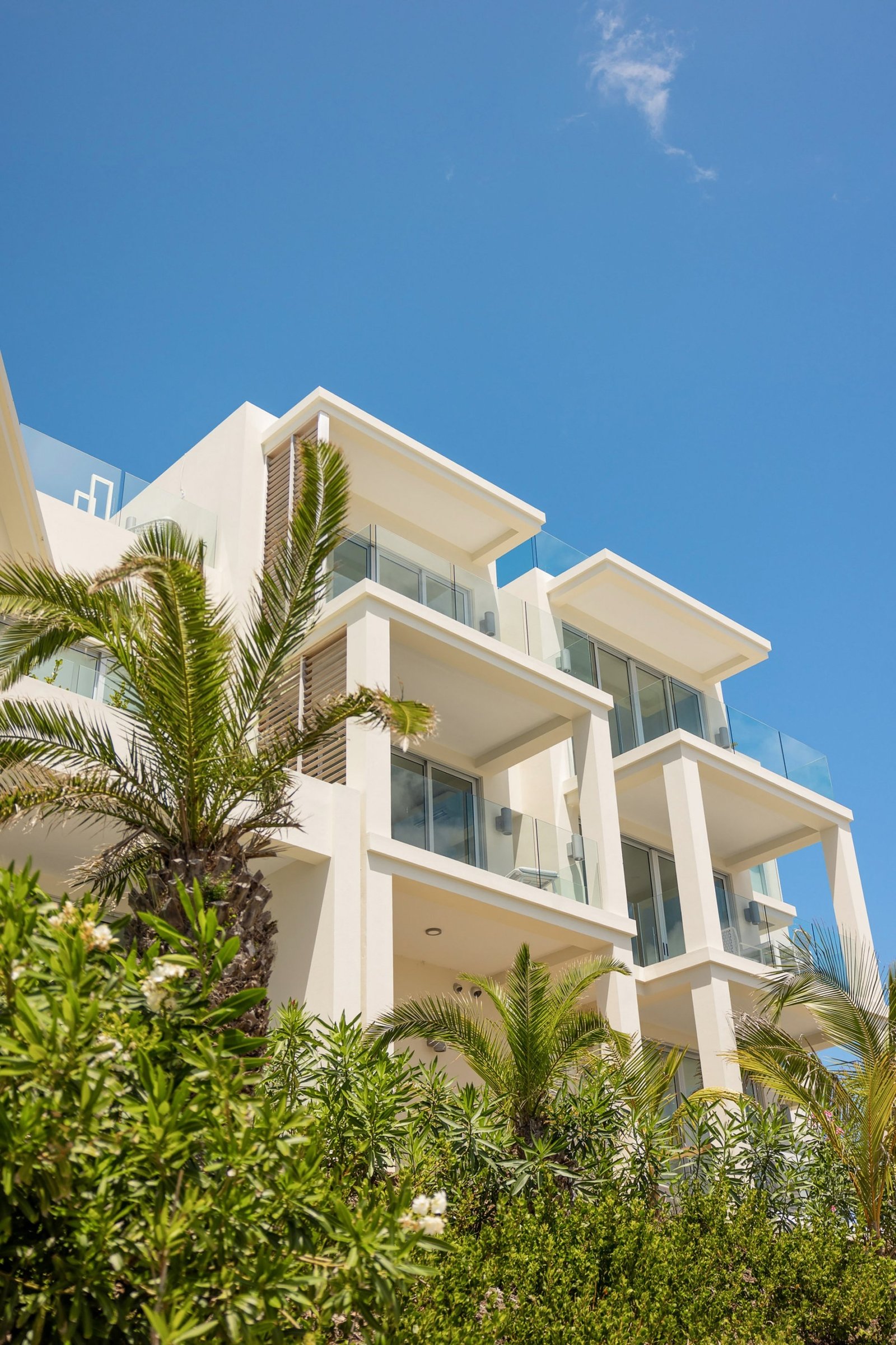 Three Bedroom Ocean View Penthouse Residence | Azura Bermuda Condo in Warwick Parish, Bermuda 1 - 15163701