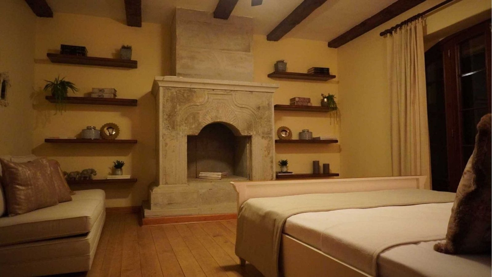 This Stunning Estate Is Nestled On 10.000m2 Of Prime Land In Yalikavak’s No.1 Post Code!! Estate in Bodrum, Muğla, Turkey 1 - 14306276