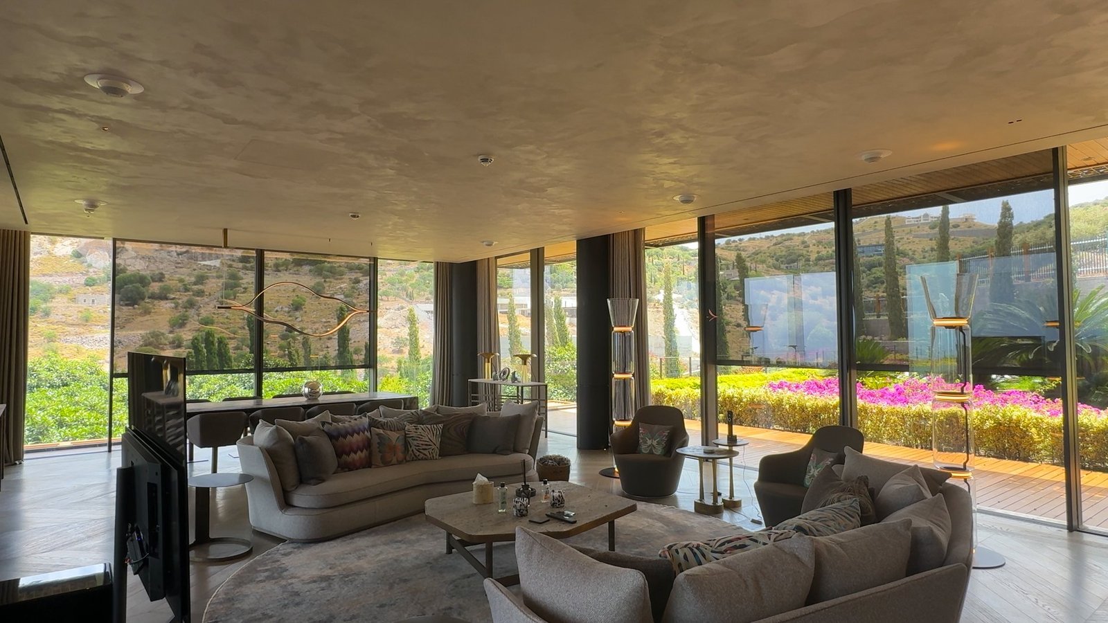 Welcome To Yalikavak’s Masterpiece Estate, Prime Real Estate With All Your Vip Amenities! Estate in Bodrum, Muğla, Turkey 1 - 14514114