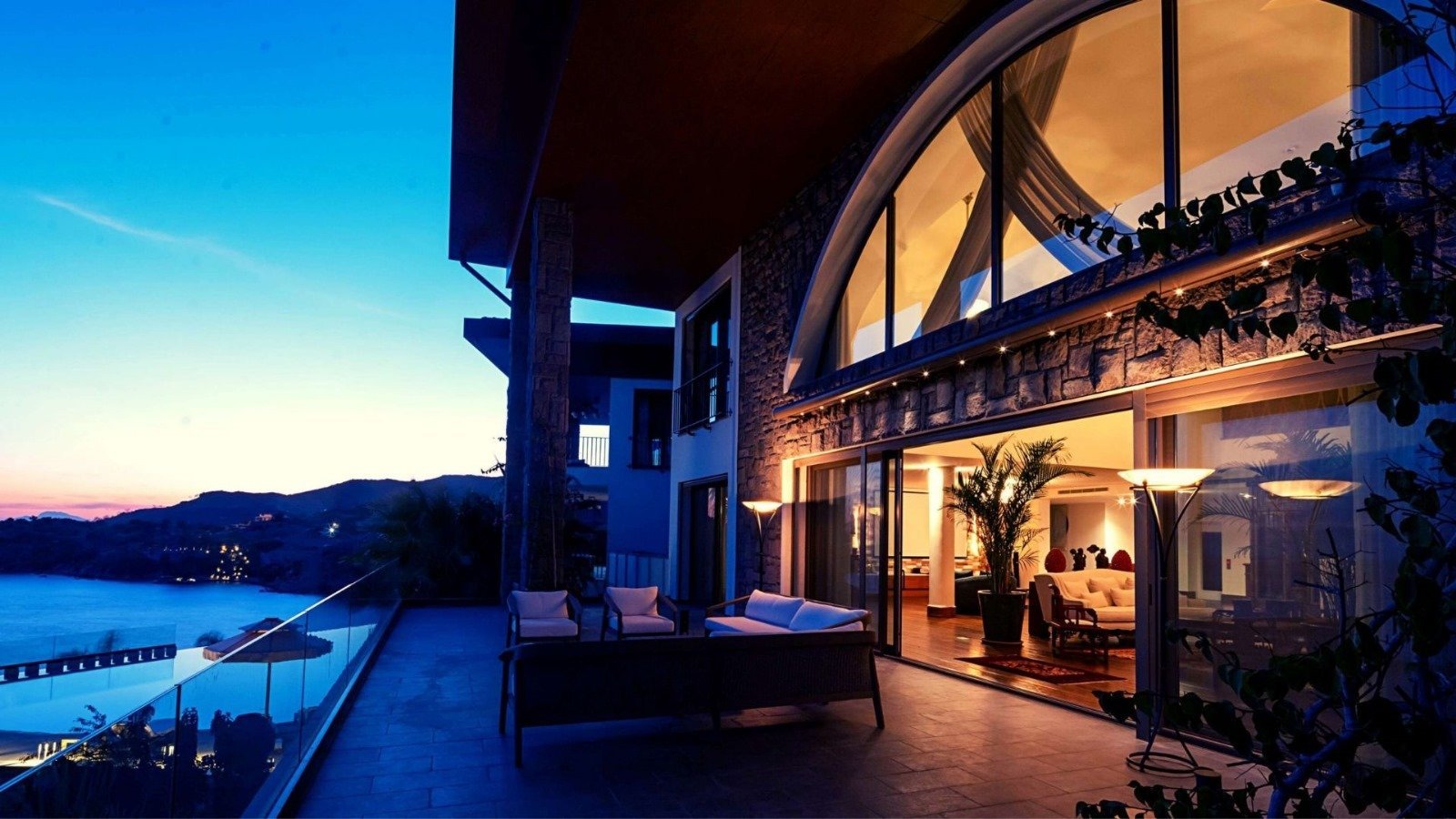 Exclusive Waterfront Estate: A Modern Masterpiece Of Luxury And Privacy! Estate in Bodrum, Muğla, Turkey 1 - 15015337