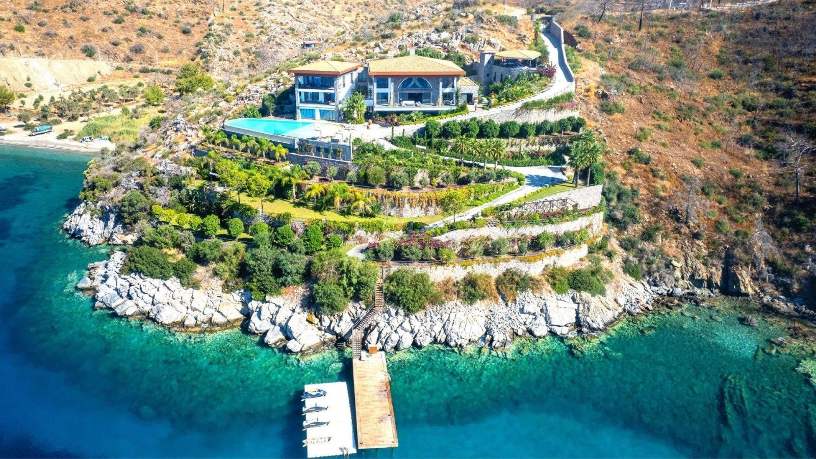 Exclusive Waterfront Estate: A Modern Masterpiece Of Luxury And Privacy! Estate in Bodrum, Muğla, Turkey 1 - 15015337
