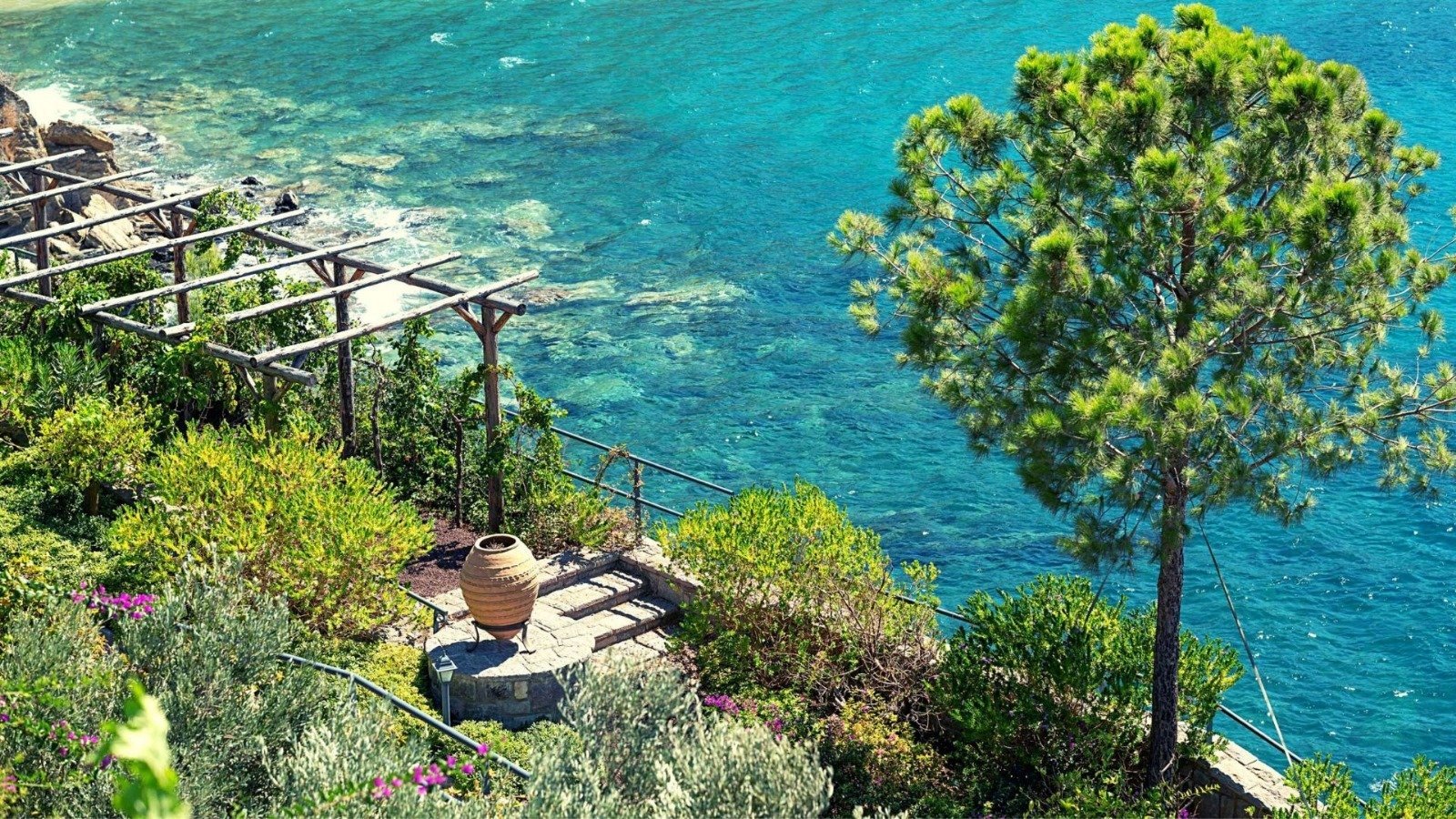 Exclusive Waterfront Estate: A Modern Masterpiece Of Luxury And Privacy! Estate in Bodrum, Muğla, Turkey 1 - 15015337