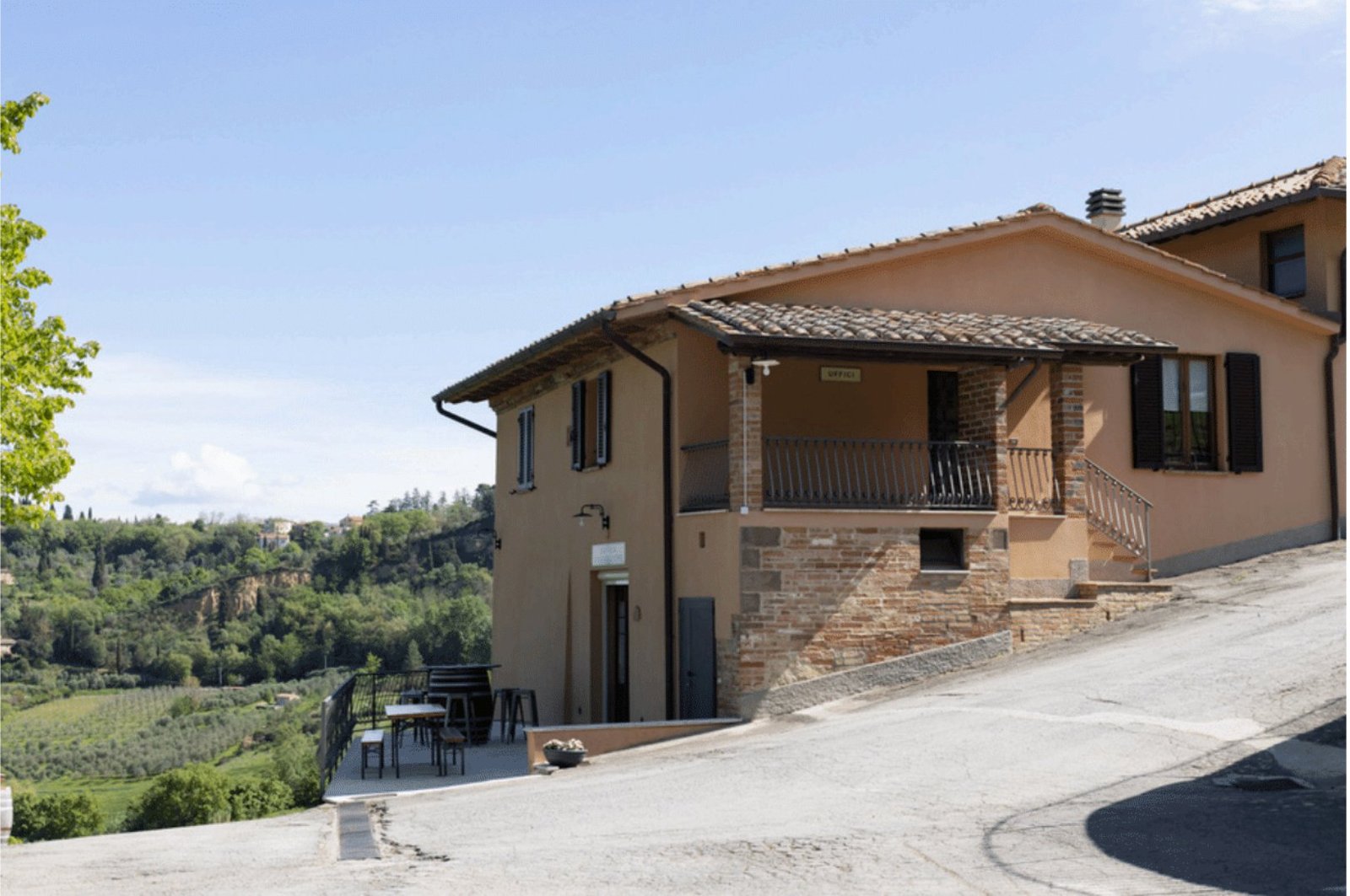 Organic Winery Estate In Montepulciano 50 Hec Of Premium Vineyards And Olive Groves Estate in Montepulciano, Tuscany, Italy 1 - 15628784
