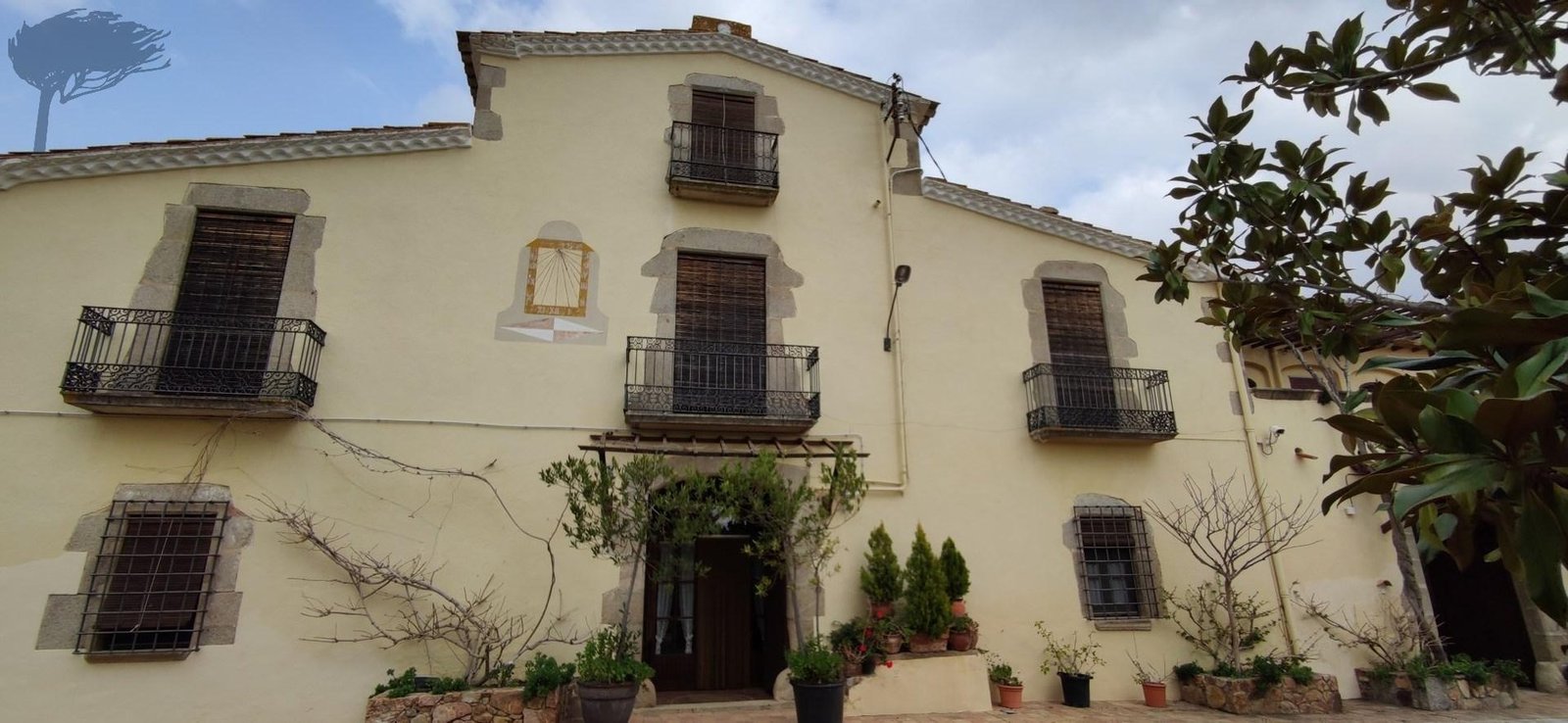 Authentic Catalan Farmhouse, Restored With Charm And Sophistication. Finca in Santa Cristina d'Aro, Catalonia, Spain 1 - 16123181