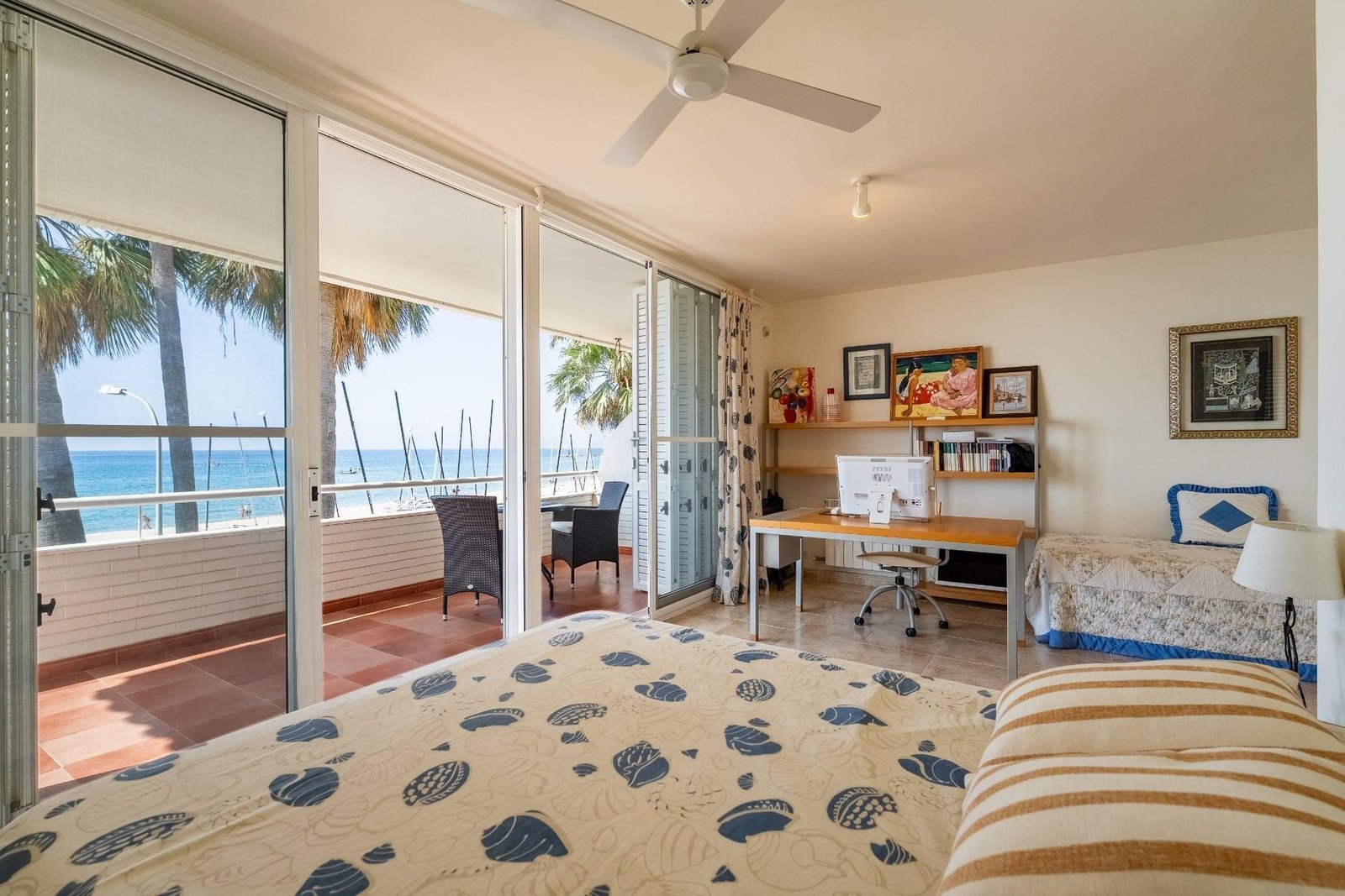 Fantastic Semi Detached House On The Seafront, Altafulla, Tarragona House in Altafulla, Catalonia, Spain 1 - 15901154