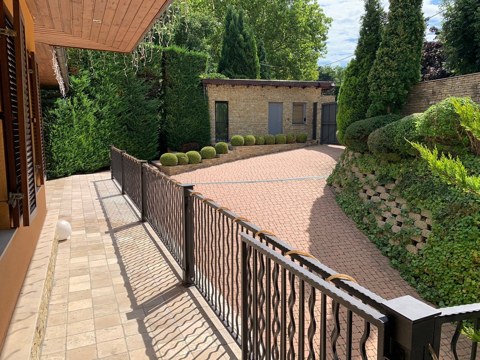 Luxury Family House Budapest Ii. District Zöldmál House in Budapest, Hungary 1 - 15273096