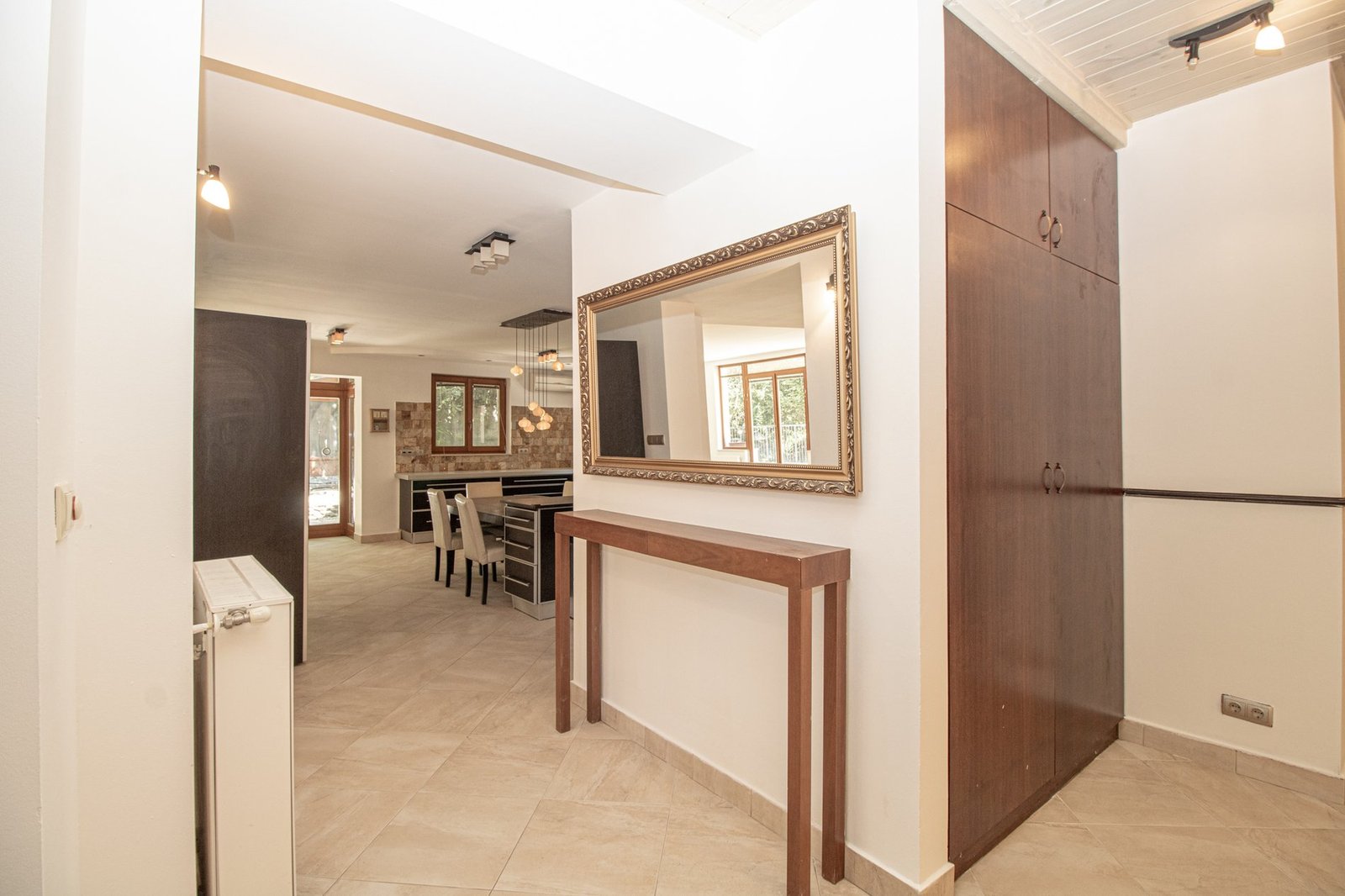 House in Budapest, Hungary 1 - 15583091