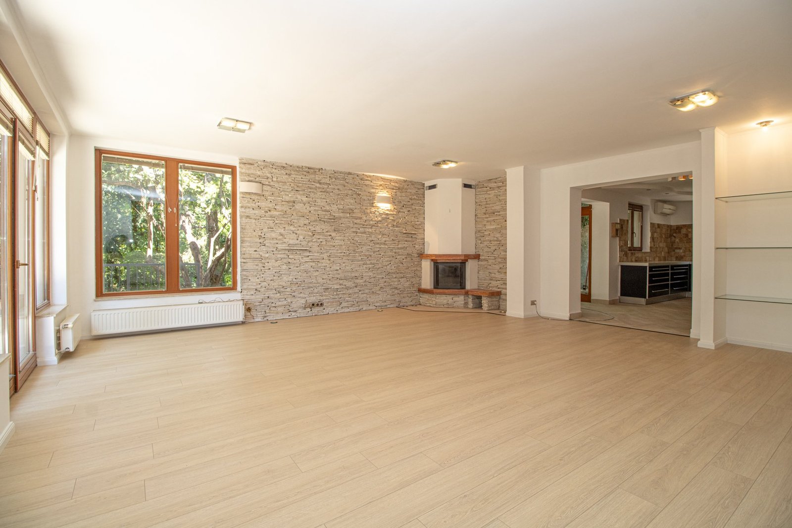 House in Budapest, Hungary 1 - 15583091