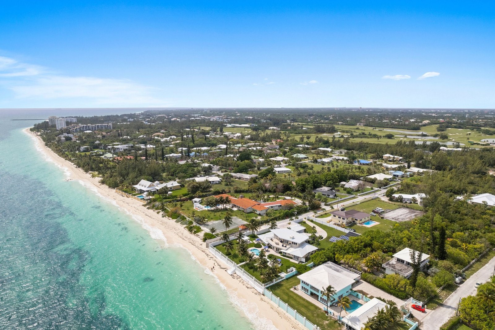 4 Bedrooms Single Family Detached – The Bahamas House in Freeport, Freeport, The Bahamas 1 - 16256741