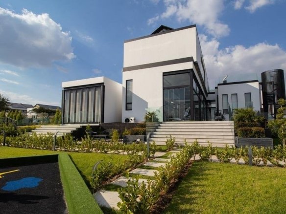 House in Midrand, Gauteng, South Africa 1 - 15853704