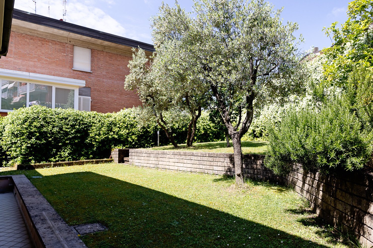 Prestigious Modern Villa With Luxury Finishes And Private Jacuzzi House in Montecatini Terme, Tuscany, Italy 1 - 15688987