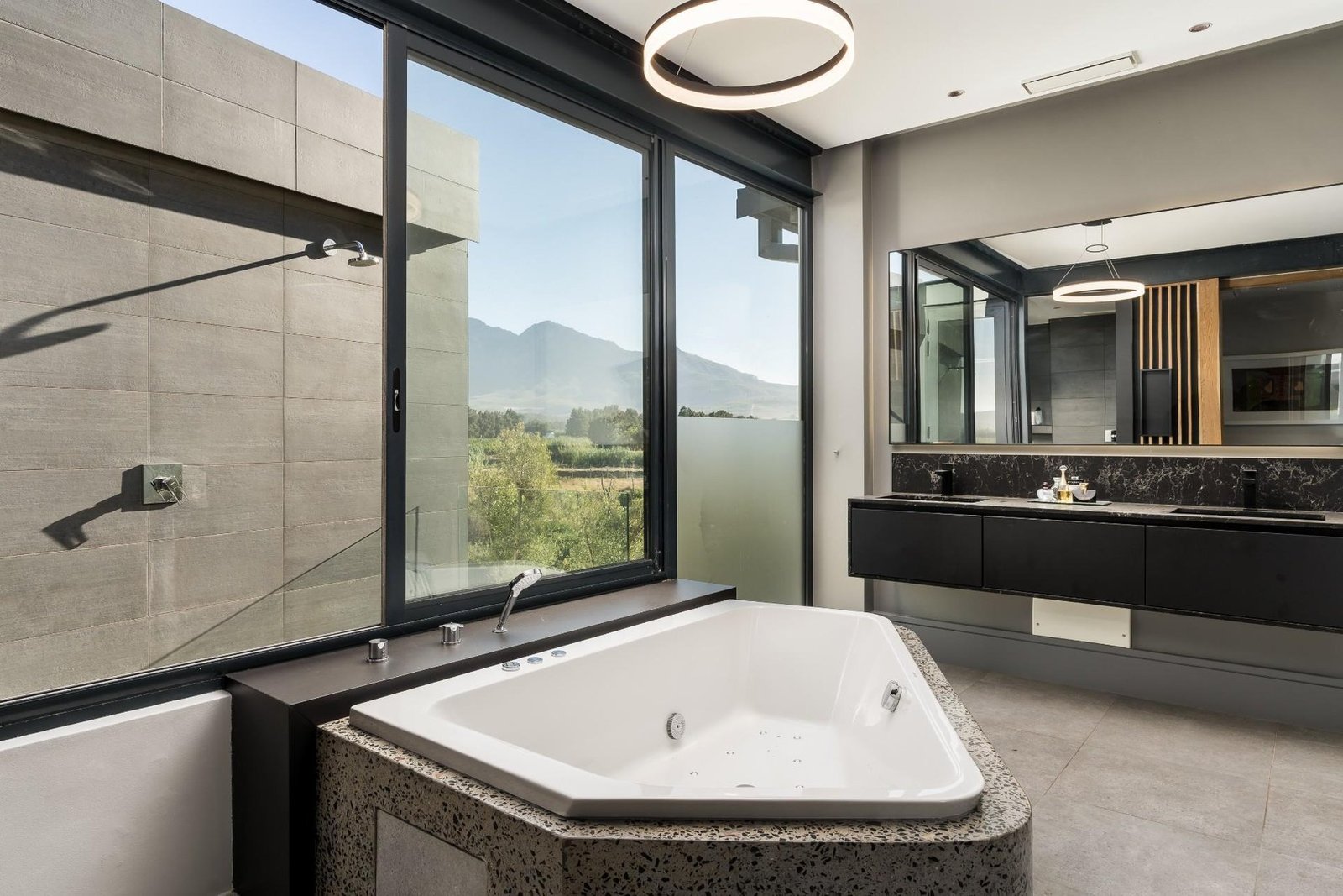 House Paarl House in Paarl, Western Cape, South Africa 1 - 15853703