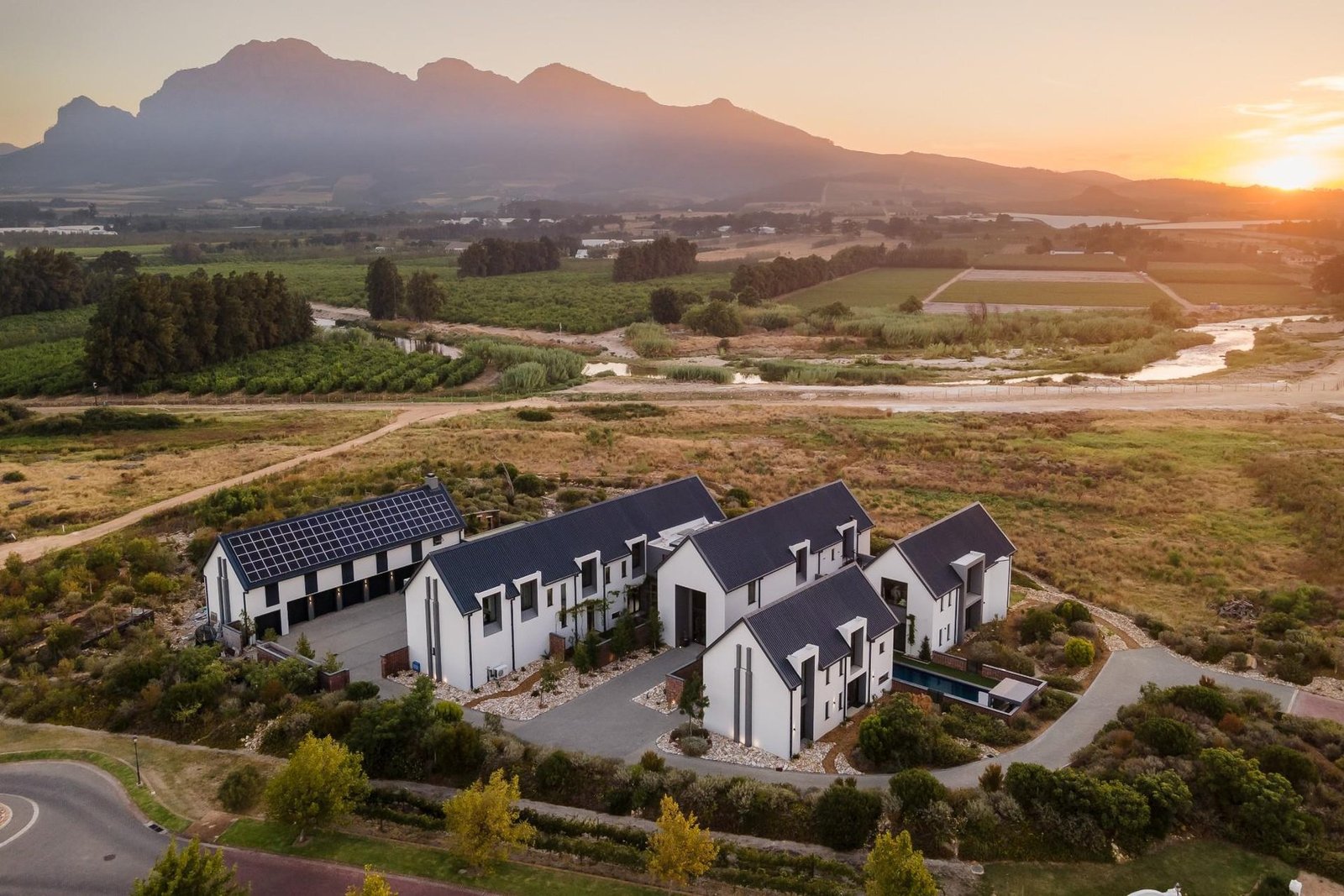 House Paarl House in Paarl, Western Cape, South Africa 1 - 15853703