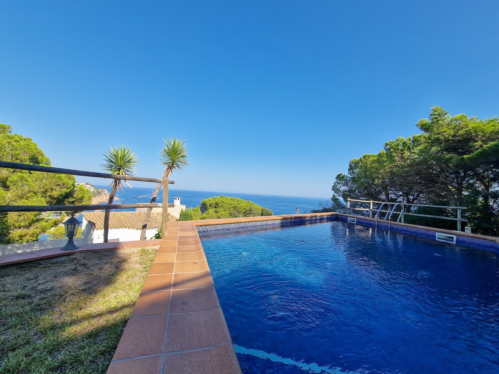 Xalet Exclusivo Con Vistas Al Mar House in Sant Feliu de Guixols, Catalonia, Spain 1 - 15588683