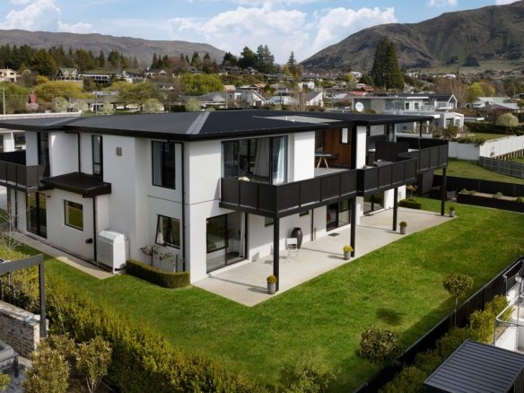 House in Wanaka, Otago, New Zealand 1 - 16299160