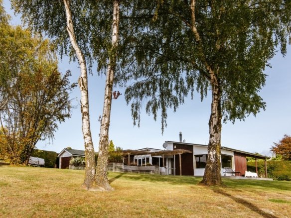 House in Wanaka, Otago, New Zealand 1 - 16299231