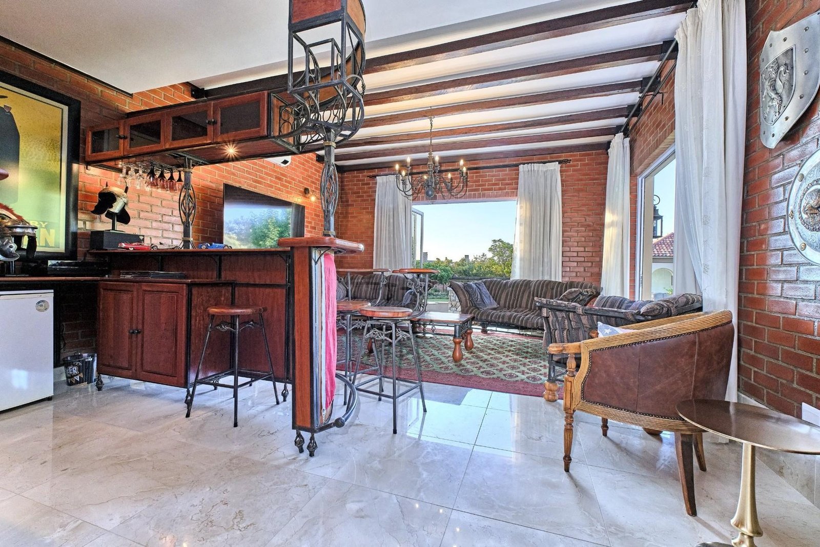 House in Waterfall Equestrian Estate, Gauteng, South Africa 1 - 16372129